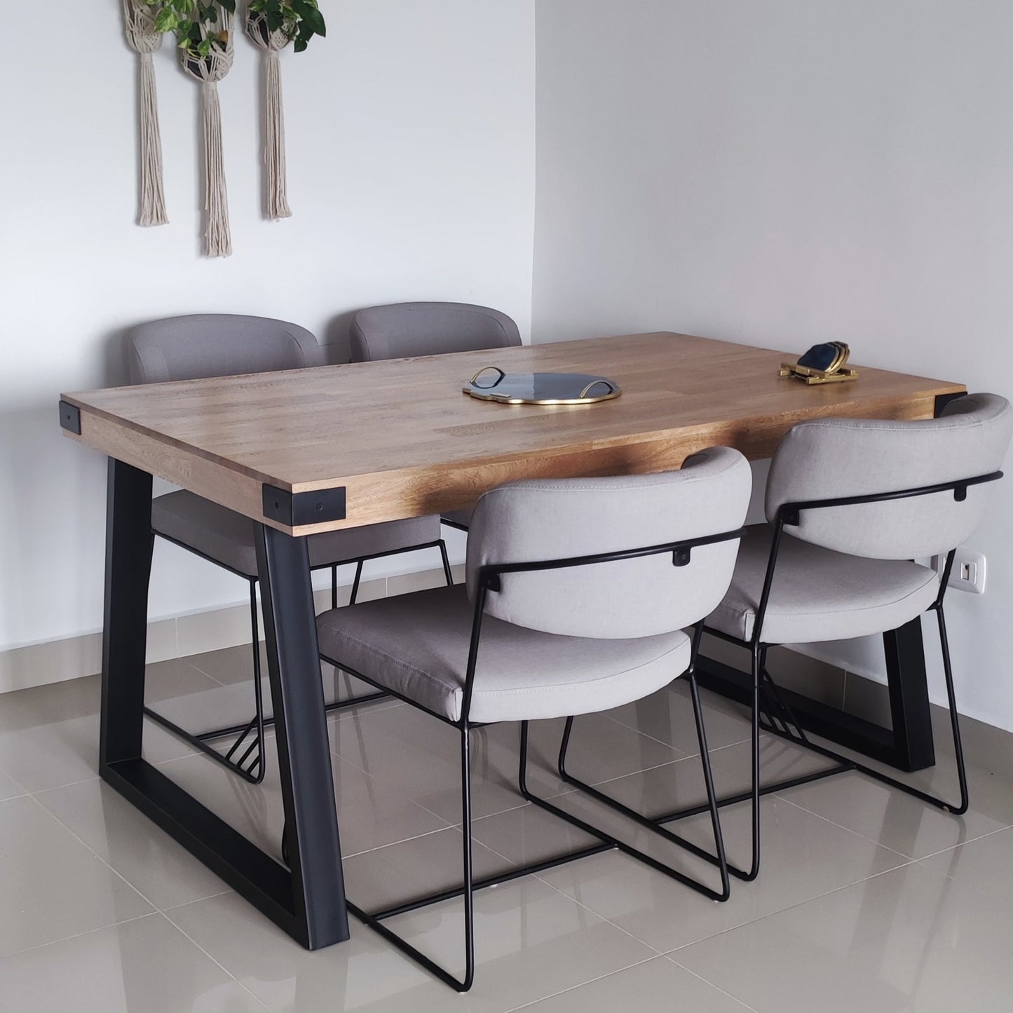 Mesa ROMA